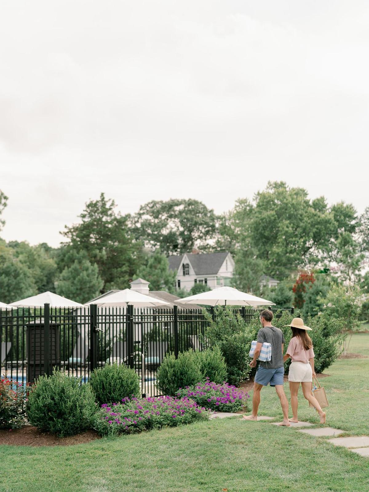 The Oaks Waterfront Hotel Saint Michaels Bagian luar foto